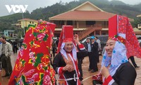 Las mujeres Dao Thanh Phan y su amor por el bordado tradicional