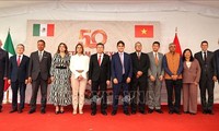 Cincuenta años de relaciones Vietnam - México: voluntad compartida de proyectarlas hacia una nueva etapa