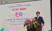 Celebran aniversario del sector de medicina tradicional de Vietnam