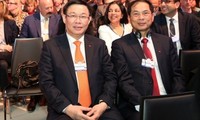 Viceprimer ministro de Vietnam inicia actividades en el Foro Económico Mundial 2018