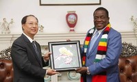 Zimbabue y Vietnam estrechan lazos 