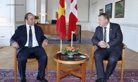 Primer ministro de Vietnam concluye su gira por Europa 