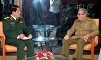 Vietnam y Cuba intensifican las relaciones de amistad entre sus fuerzas armadas