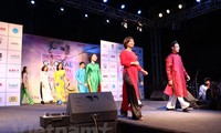 Promueven la imagen del Ao Dai vietnamita en India