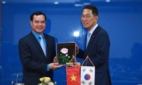 Vietnam y Corea del Sur mejoran cooperación sindical