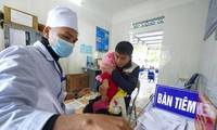 Unicef y OMS dispuestos a apoyar a Vietnam en el programa de inmunización para los niños  