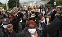 Gran manifestación contra el racismo en Suiza