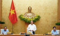 Premier de Vietnam revisa trabajos importantes del gobierno en julio y traza nuevas tareas para agosto