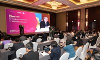 Debaten transformación digital en Vietnam en la plataforma 5G