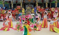 Vietnam busca reconocimiento de UNESCO al festival del templo Ba Chua Xu