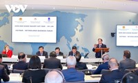 Premier vietnamita asiste al Foro Empresarial Vietnam-Países Bajos