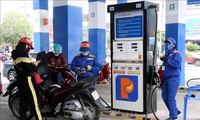 Vietnam reajusta precios de gasolina de acuerdo con la situación mundial