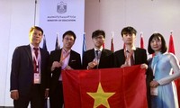 Vietnam gana tres medallas en Olimpiada Internacional de Biología 2023 