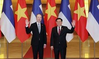 Presidente del Parlamento finlandés concluye su visita a Vietnam