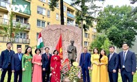 Conmemoran natalicio del presidente Ho Chi Minh en Hungría