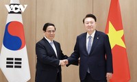 Primer Ministro de Vietnam se reúne con presidente de Corea del Sur