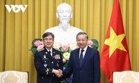 Máximo dirigente de Vietnam recibe al comisionado general de la Guardia Costera de Corea del Sur