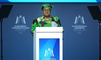 Ngozi Okonjo-Iweala reeligida Directora General de la OMC