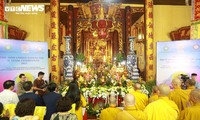 Valores humanísticos y espirituales se destacan en la celebración de la iluminación de Buda en Vietnam