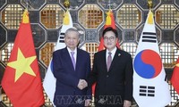 Líder del Partido Comunista de Vietnam recibido por Presidente de la Asamblea Nacional de Corea del Sur