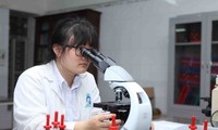 越南学生在2018年国际生物奥林匹克竞赛上勇夺3枚金牌