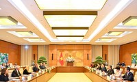 王庭惠会见美国国会议员代表团