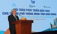 Colloque sur le développement d'une ville intelligente à Binh Duong