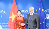 Entretien Nguyên Thi Kim Ngân - Antonio Tajani