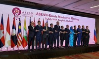 Pham Binh Minh aux réunions des ministres des Affaires étrangères entre l’ASEAN et ses partenaires