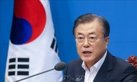 Moon Jae-in tend la main au Japon