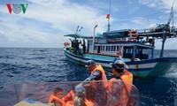 Un Têt précoce sur le bateau de sauvetage 954