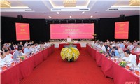 Colloque sur le développement de Thanh Hoa