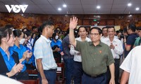 Pham Minh Chinh rencontre des jeunes électeurs de Cân Tho