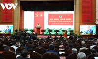 Pham Minh Chinh assiste à la conférence nationale des personnes âgées réussissant dans les affaires