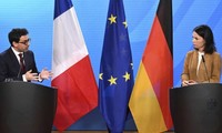 Stéphane Séjourné en Allemagne et en Pologne: Une tournée engagée en soutien à l'Ukraine