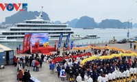 Clipper Race poursuit sa course depuis Ha Long