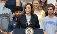 Présidentielle américaine : Barack Obama apporte son soutien à Kamala Harris