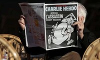 Dix ans après les attentats à Paris, Charlie Hebdo sort un numéro spécial