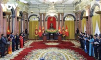 Entretien entre Luong Cuong et son homologue sri-lankais