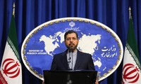 Iran repeats demand that US sanctions be lifted before nuclear talks resume