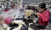 Footwear export to earn 23 billion USD in 2021