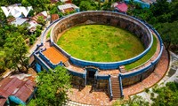 L’arène des tigres à Huê