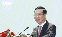 Vo Van Thuong à la Conférence bilan de la Cour populaire suprême