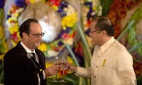 French, Philippines launch global call to fight climate change