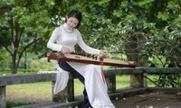 The 16-String Zither - Traditional Vietnamese Musical Instrument