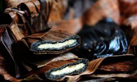 Banh Gai - Thorn Leaf Cake