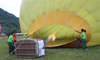 International Air Balloon Festival 2016 in Moc Chau