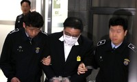 RoK arrests former presidential secretary over political scandal