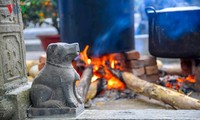 Painter Thanh Chuong: Vietnamese stone dog sculpture is simple