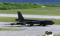 US sends heavy bombers to Middle East 